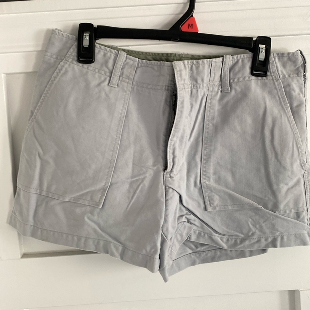 Grey shorts